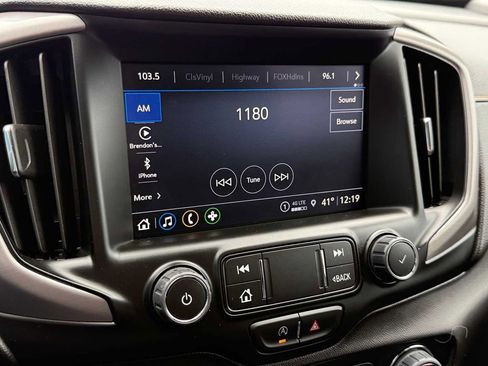 Used 2023 GMC Terrain AT4 image 50