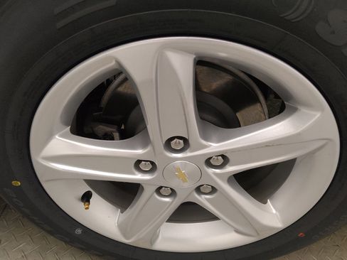 Used 2025 Chevrolet Malibu LS w/ Driver Confidence Package FWD image 31