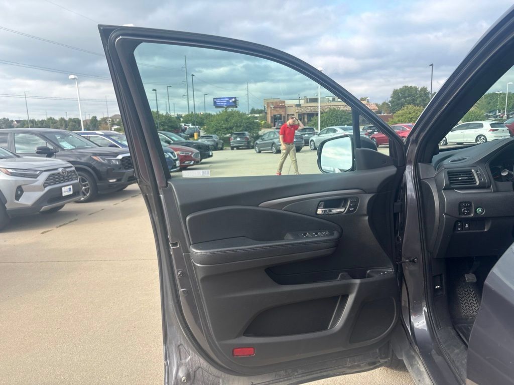 Used 2019 Honda Passport EX-L image 9