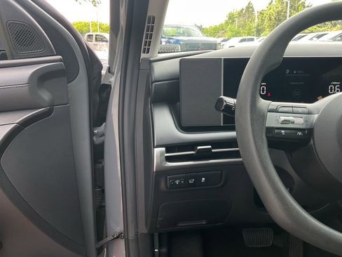 Used 2025 Hyundai Tucson SEL image 25