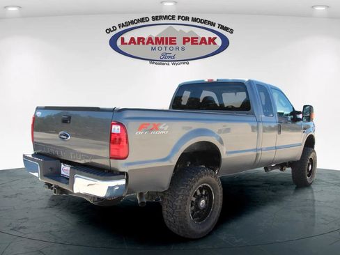 Used 2010 Ford F250 XLT AWD/4WD image 3