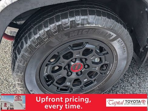 Used 2023 Toyota Sequoia TRD Pro AWD/4WD image 9