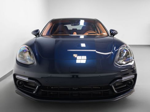 Certified 2023 Porsche Panamera GTS image 8