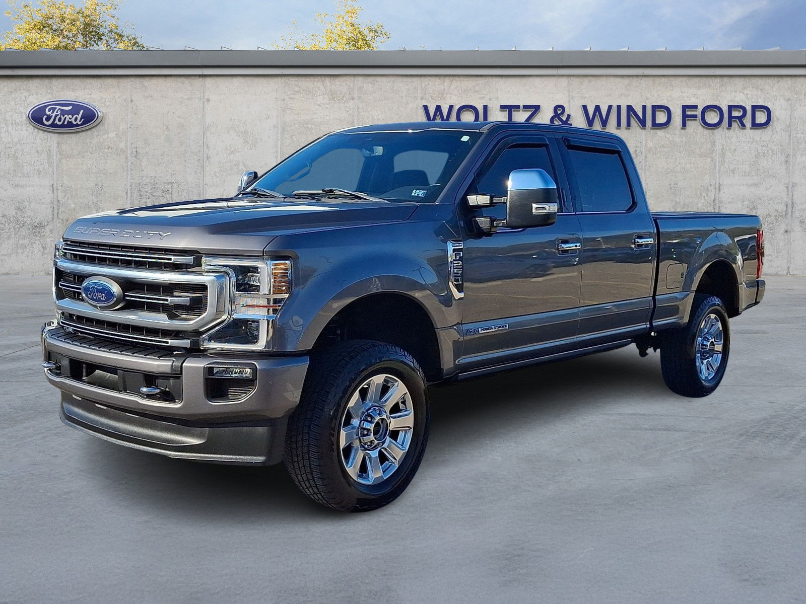 Used 2021 Ford F250 Platinum AWD/4WD image 3