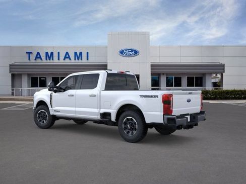 New 2026 Ford F250 Lariat w/ Tremor Off-Road Package AWD/4WD image 4