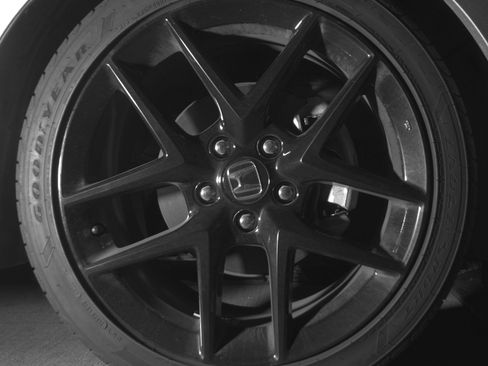 Used 2025 Honda Civic Sport image 13