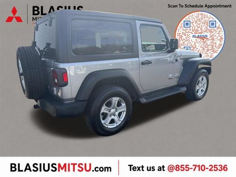 Used 2020 Jeep Wrangler Sport AWD/4WD image 36