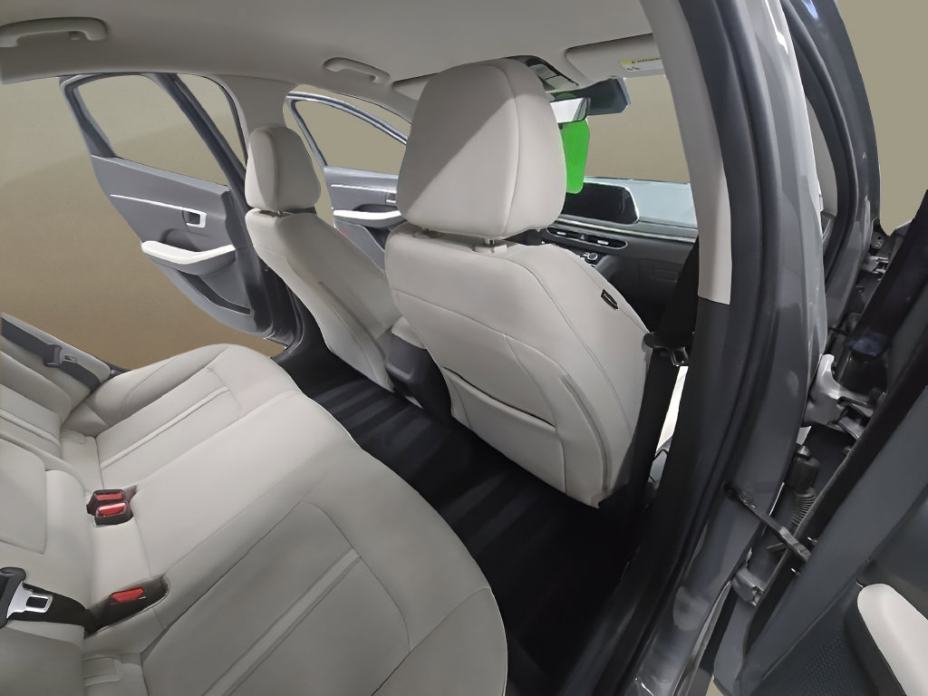 Used 2023 Hyundai Sonata SEL FWD image 23