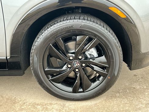 Used 2026 Buick Encore GX Sport Touring FWD image 10