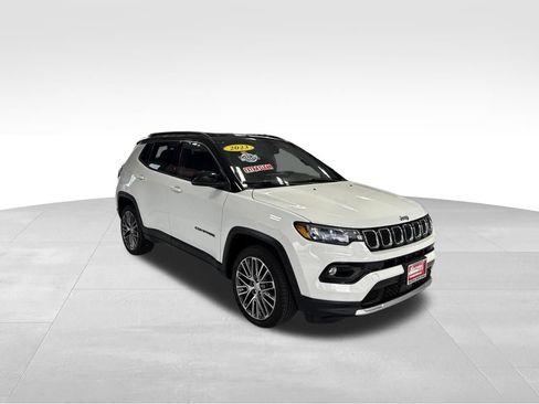 Used 2023 Jeep Compass Limited w/ Elite Group AWD/4WD image 8