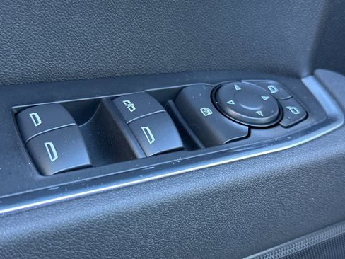 New 2026 Chevrolet Silverado 1500 LT image 12