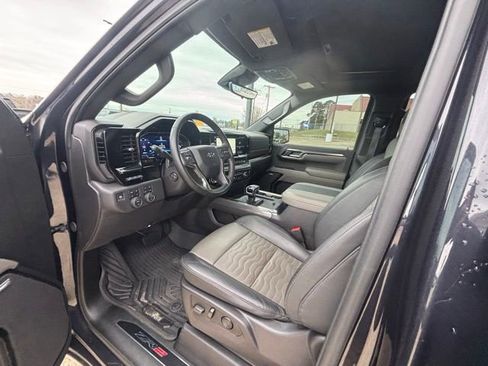 Used 2024 Chevrolet Silverado 1500 ZR2 w/ ZR2 Bison Edition image 14
