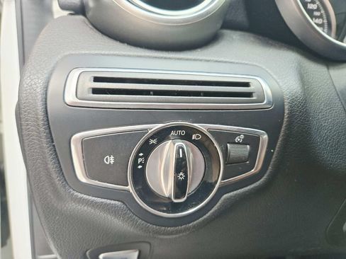Used 2016 Mercedes-Benz C 300 4MATIC Sedan image 30