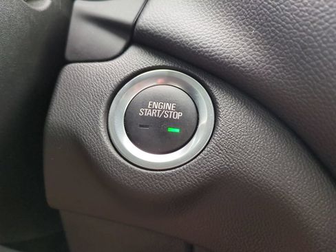 Used 2024 Chevrolet Equinox LT w/ Driver Convenience Package AWD/4WD image 37