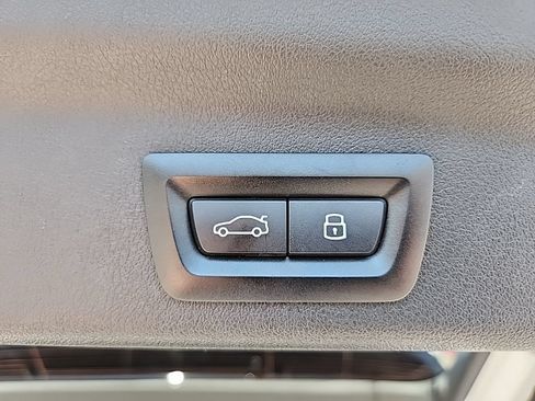 Used 2024 BMW X1 xDrive28i w/ Convenience Package AWD/4WD image 8