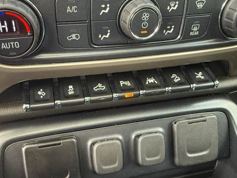 Used 2015 Scion FR-S image 16