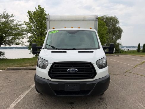 Used 2019 Ford Transit 350 156 DRW RWD image 2