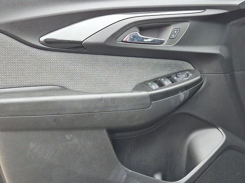 Certified 2023 Chevrolet TrailBlazer LT FWD image 13