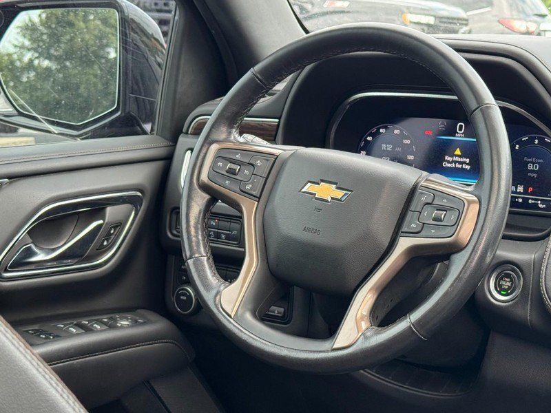Used 2022 Chevrolet Tahoe High Country w/ Premium Package AWD/4WD image 12