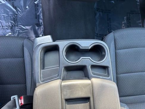 Used 2022 GMC Sierra 1500 Elevation image 24