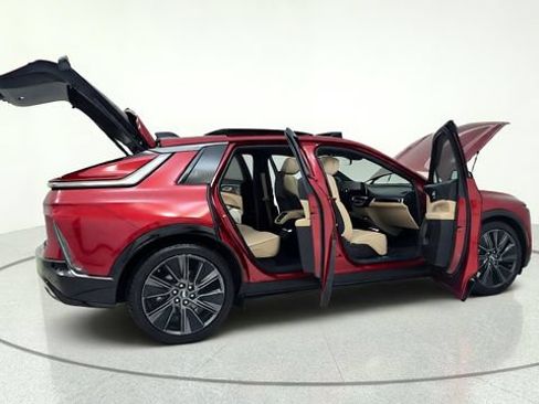 Used 2024 Cadillac Lyriq Sport w/ Nappa Leather Package RWD image 19