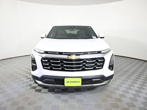 Used 2025 Chevrolet Equinox LT w/ Safety and Technology Package AWD/4WD image 10