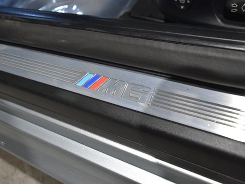 Used 2008 BMW M6 Convertible image 25