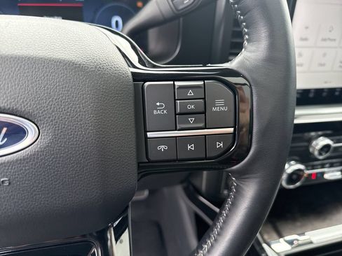 Used 2023 Ford F250 Lariat w/ Lariat Ultimate Package AWD/4WD image 25