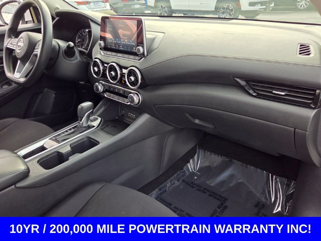 Used 2024 Nissan Sentra SV FWD image 17