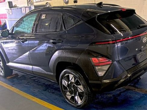 Certified 2024 Hyundai Kona SEL w/ Convenience Package image 3