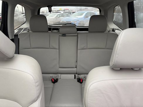 Used 2015 Subaru Forester 2.5i Limited image 43