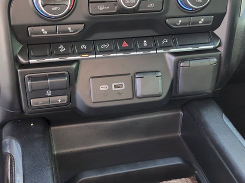 Used 2020 Chevrolet Silverado 1500 LT Trail Boss image 20