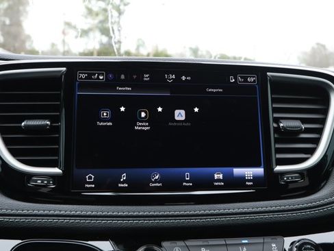 New 2026 Chrysler Pacifica Select w/ S Appearance Package image 16