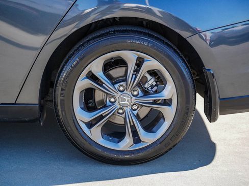 Used 2023 Honda Accord EX image 6