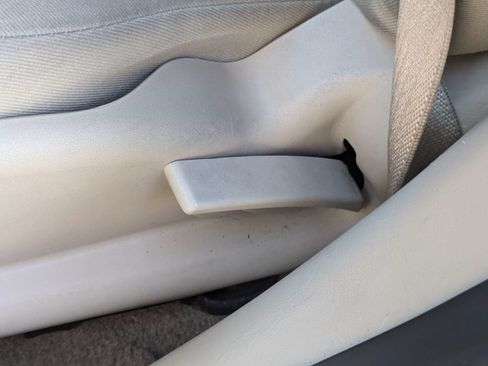 Used 2006 Saturn ION Level 2 FWD image 20