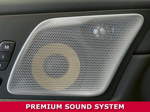 Used 2018 Volvo XC60 T8 Inscription w/ Advanced Package image 22