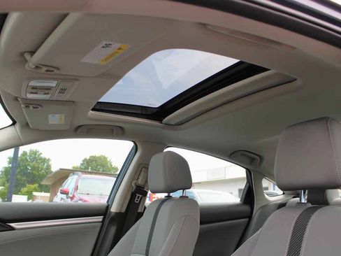 Used 2016 Honda Civic EX image 12