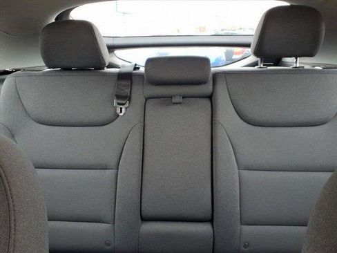 Used 2020 Hyundai Ioniq SE image 27