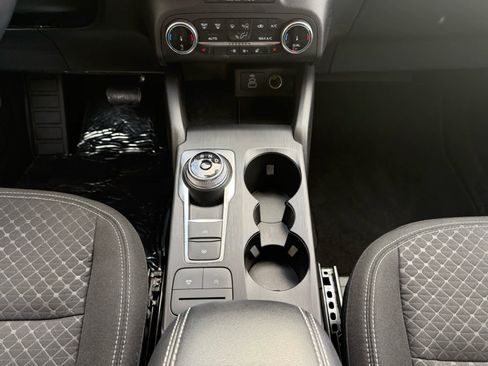 New 2025 Ford Escape Active w/ Cold Weather Package image 10