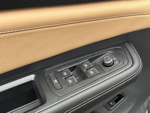 New 2026 Volkswagen Atlas Cross Sport SEL image 24