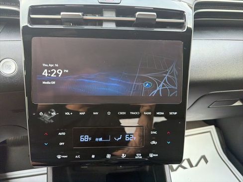 Used 2024 Hyundai Santa Cruz SEL w/ Activity Package image 26