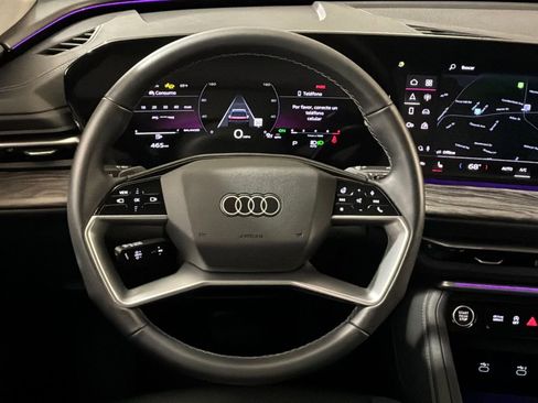 Used 2025 Audi Q5 Premium w/ Convenience Package image 13