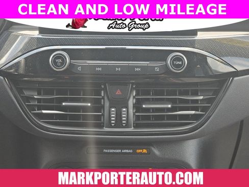 Used 2024 Ford Escape ST-Line image 35