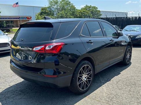 Used 2019 Chevrolet Equinox LS image 5