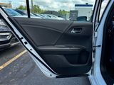 Used 2017 Honda Accord Sport image 5