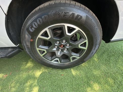 Used 2019 Ford Expedition Max XL AWD/4WD image 31