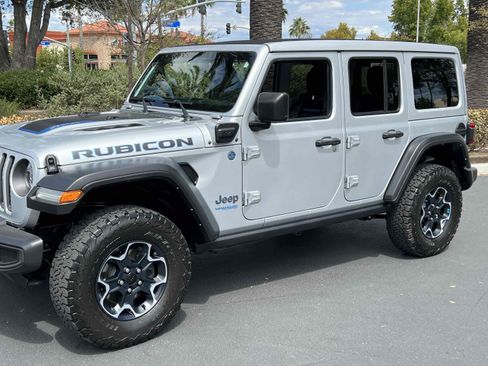 Used 2022 Jeep Wrangler Unlimited Rubicon 4xe AWD/4WD image 59