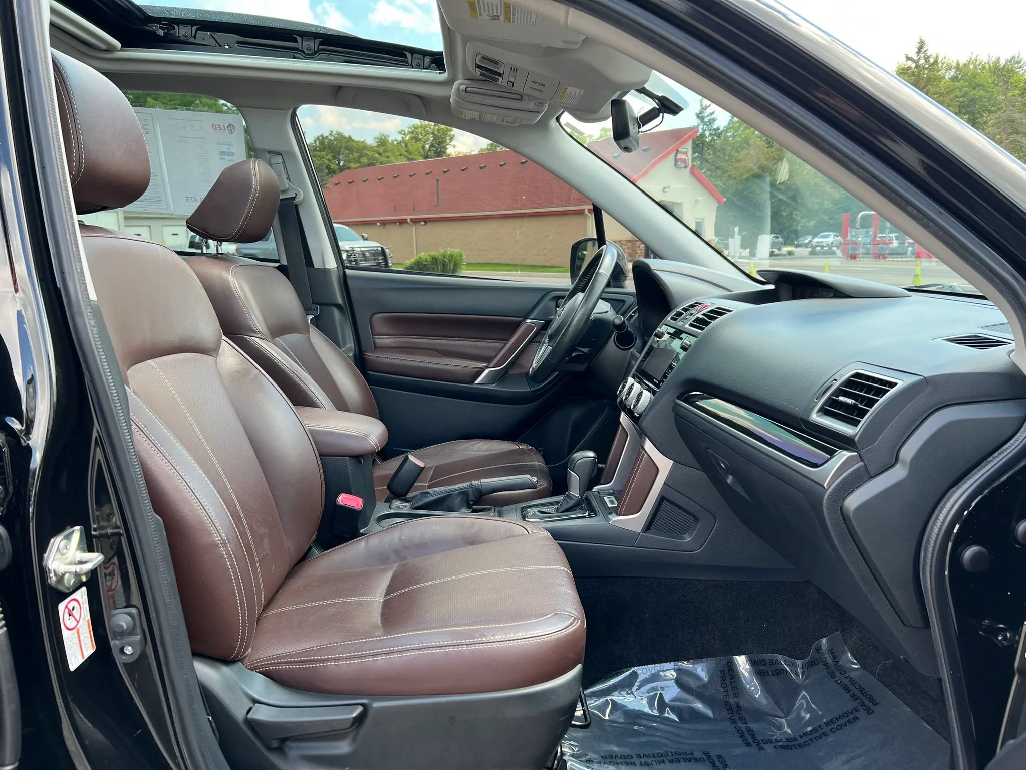 Used 2018 Subaru Forester 2.5i Touring w/ Popular Package #3B AWD/4WD image 24