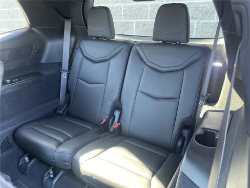 Certified 2025 Cadillac XT6 Premium Luxury AWD/4WD image 44