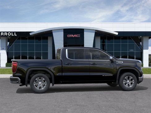 New 2025 GMC Sierra 1500 SLE image 5